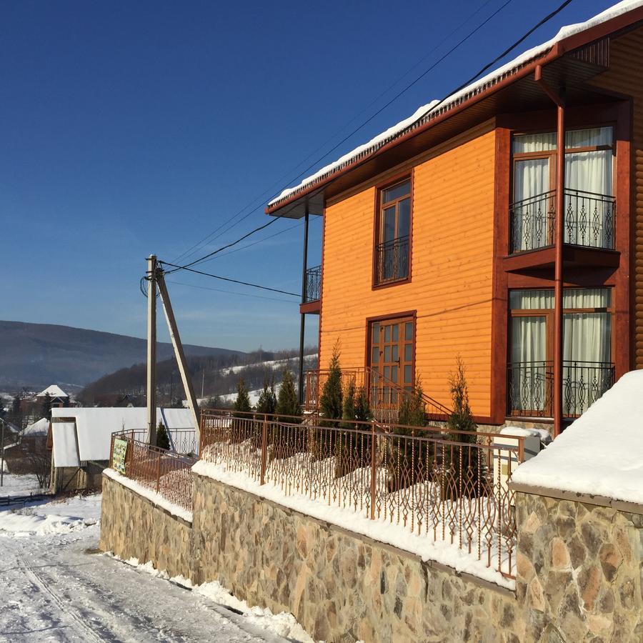Mini Hotel Solnce Karpat Поляна Екстериор снимка