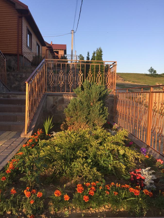 Mini Hotel Solnce Karpat Поляна Екстериор снимка