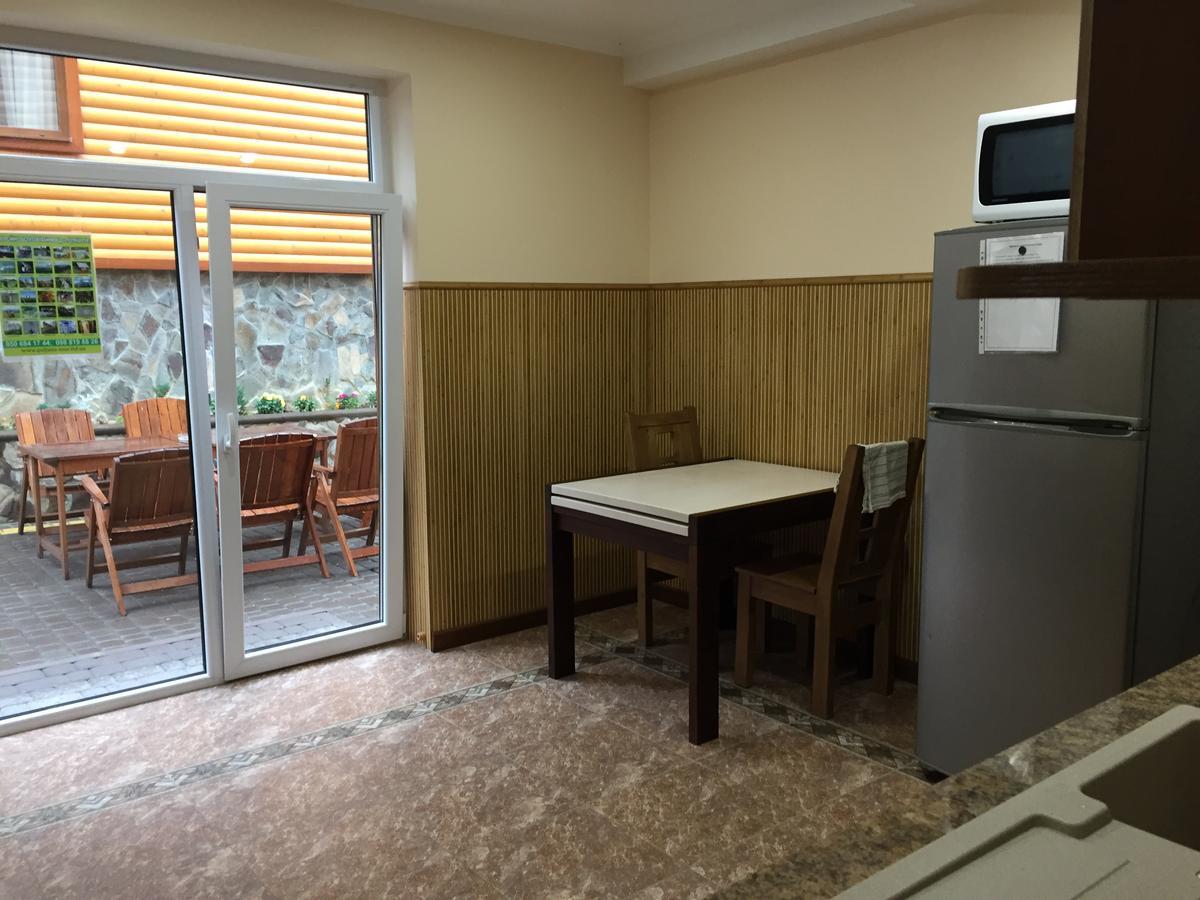Mini Hotel Solnce Karpat Поляна Екстериор снимка